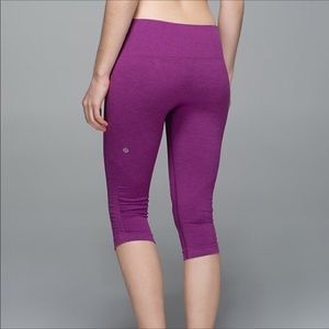 Lululemon “In the Flow” leggings